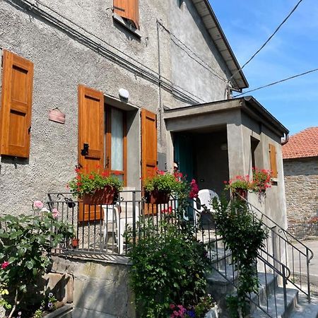 Casa Vacanze Ca' Di Lucchini 산 베네데토 발 디 삼브로 외부 사진