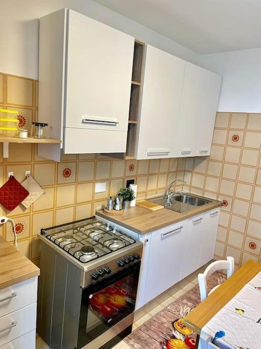 Casa Vacanze Ca' Di Lucchini 산 베네데토 발 디 삼브로 외부 사진