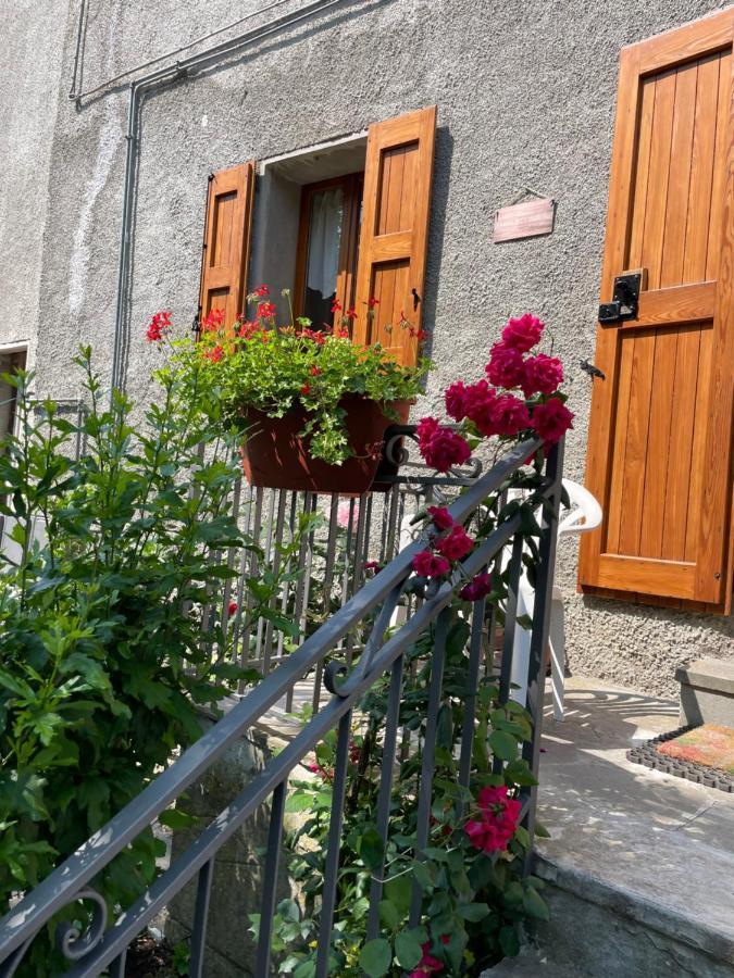 Casa Vacanze Ca' Di Lucchini 산 베네데토 발 디 삼브로 외부 사진